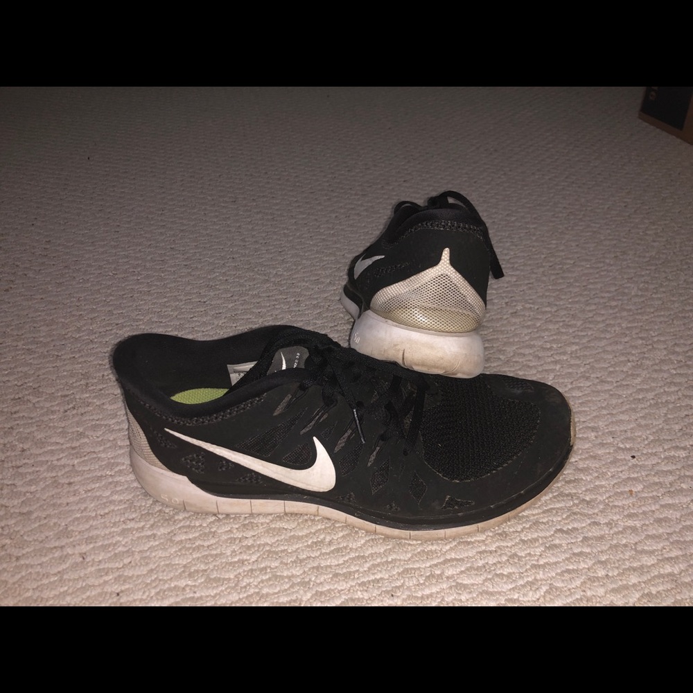 Nike Men’s Free Run shoes 9.5